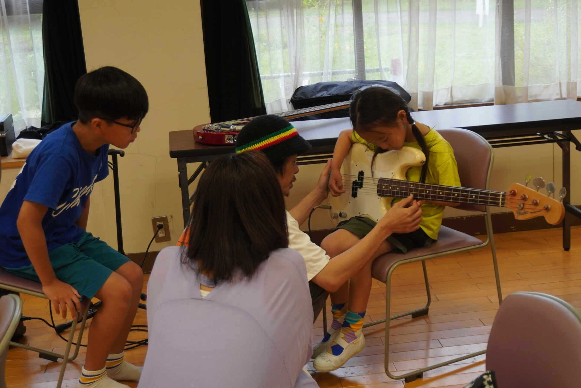 小学生の楽器体験